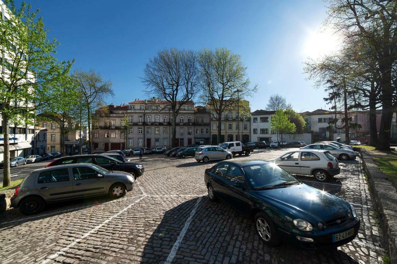 Sunny View To The Tower Apartment Porto Exterior photo